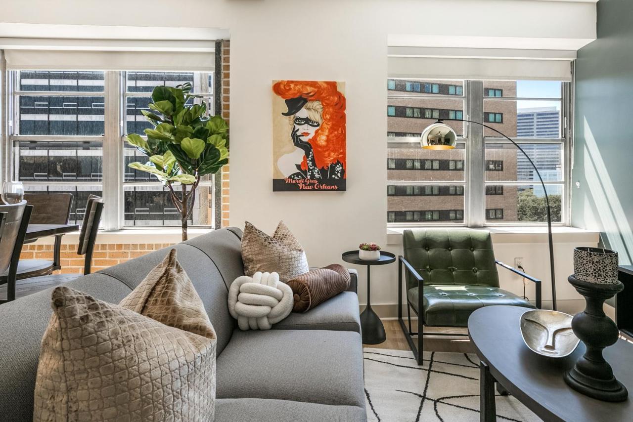 Chic 4bed Oasis Steps From French Quarter Magic! Apartment *