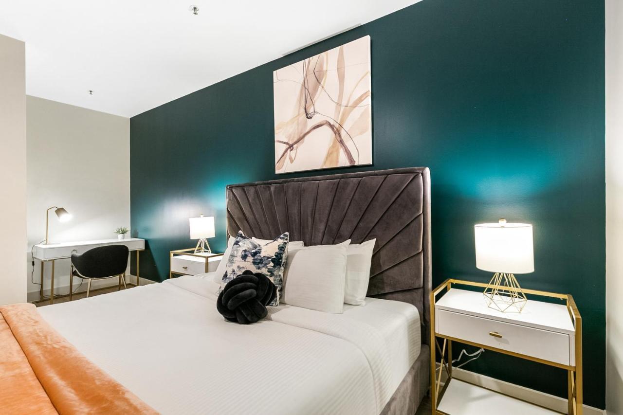 Chic 4bed Oasis Steps From French Quarter Magic!