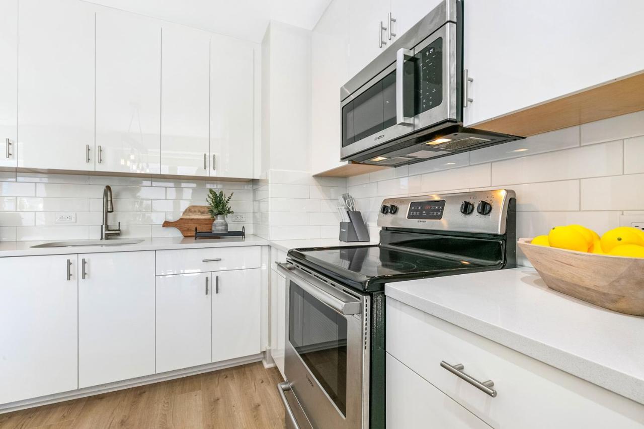 Chic 4bed Oasis Steps From French Quarter Magic! *